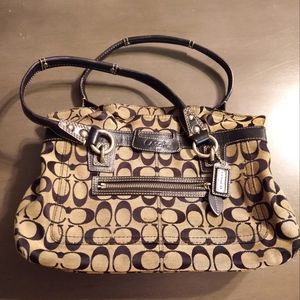 Coach Beige/Black Canvas and Patent Leather Tote Used
